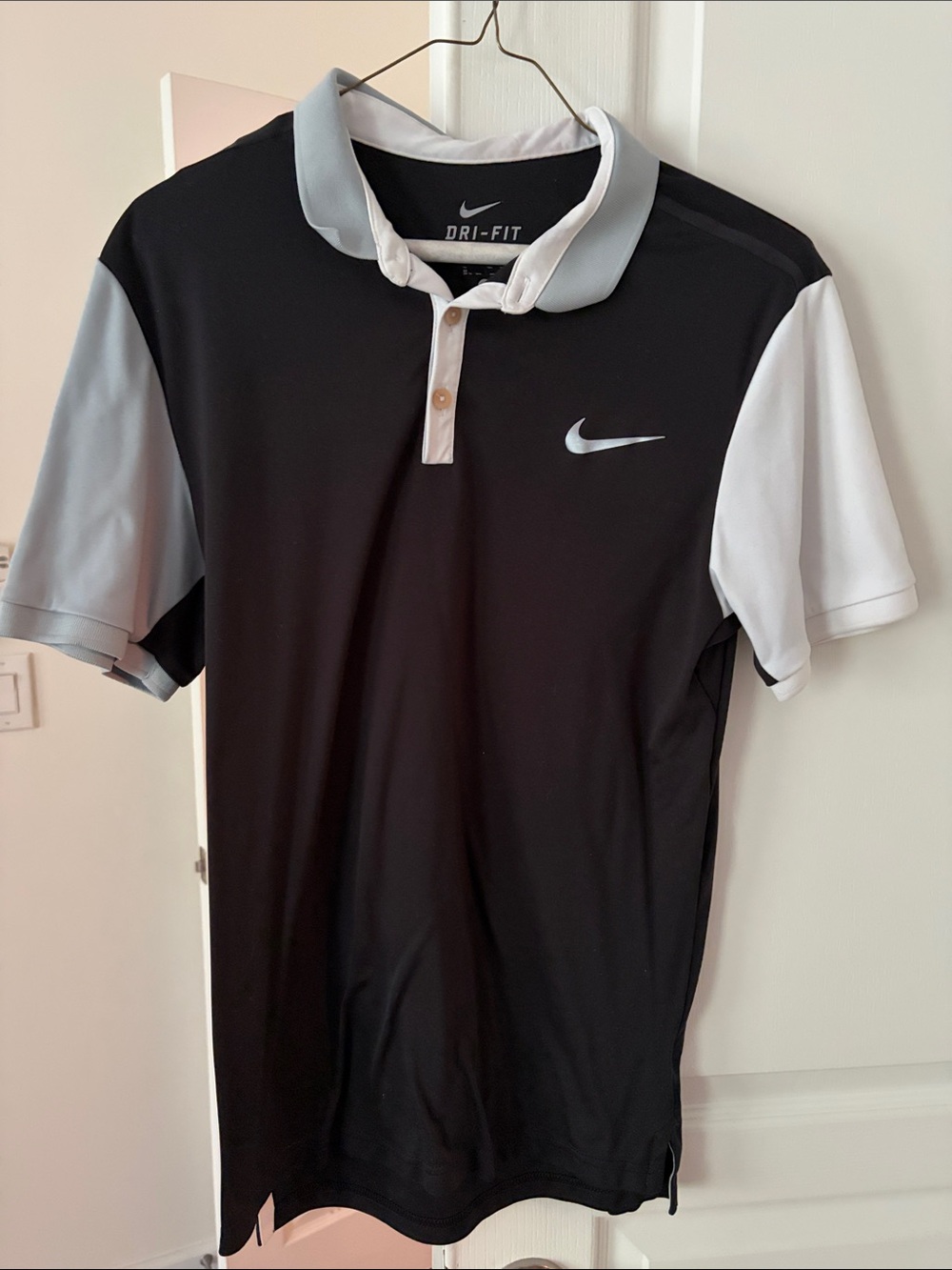 Nike Dri-FIT Men’s Black & Gray Golf Polo Shirt